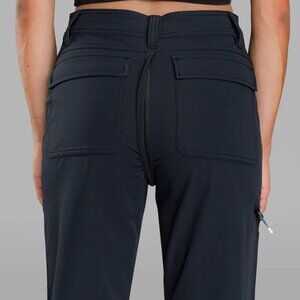 GNARA Women's Hiking Pants Size 6 Medium M with GoFly Pee-Zipper Gently Used